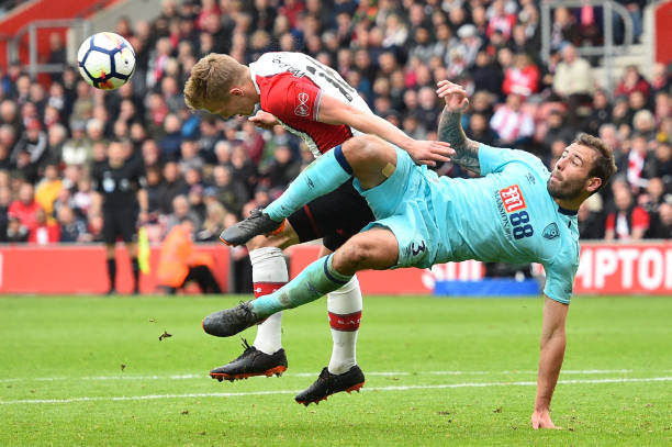 于穆阿尼的 于穆阿尼的