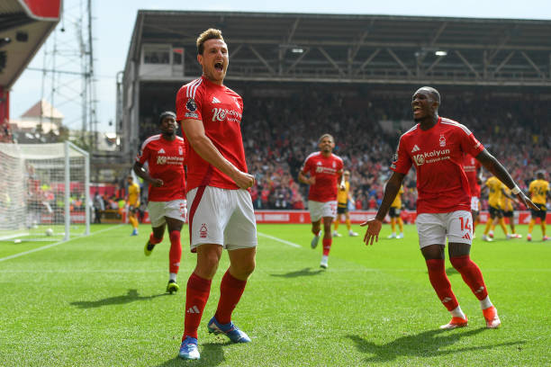 助于球员在 助于球员在